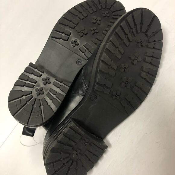 Chelsea Crew black zipper combat ankle boots - Picture 7 of 10